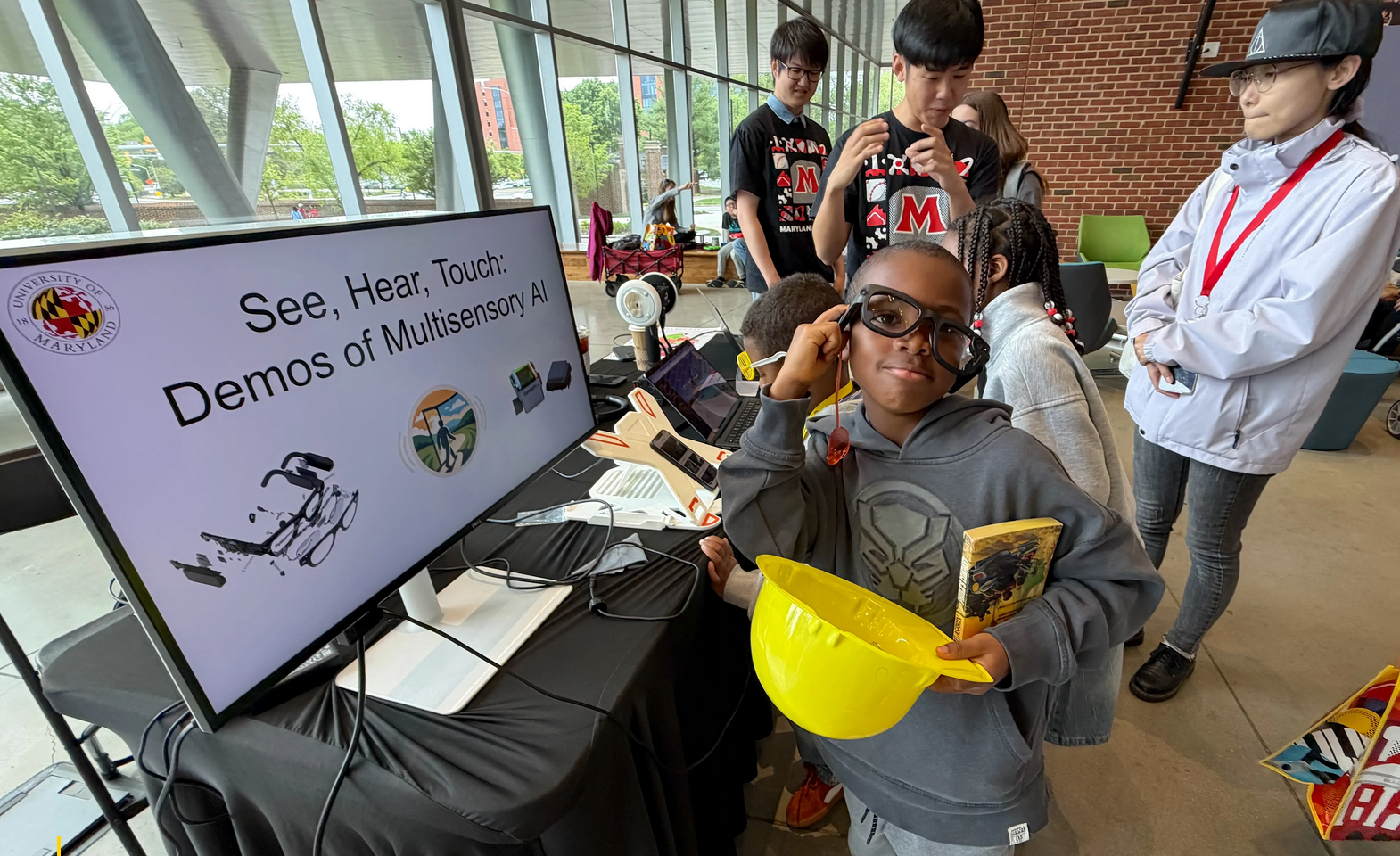 Child demoing SonoWorld.